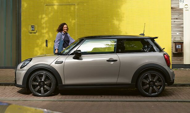 MINI Leasing Image